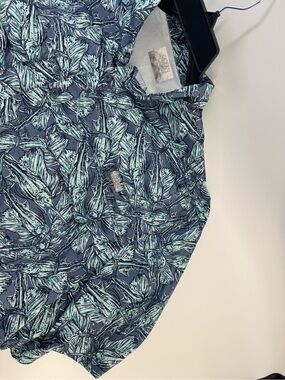 Ocean & Coast Leaf Print Button-Up Shirt - Teal on Navy - 2XLT
